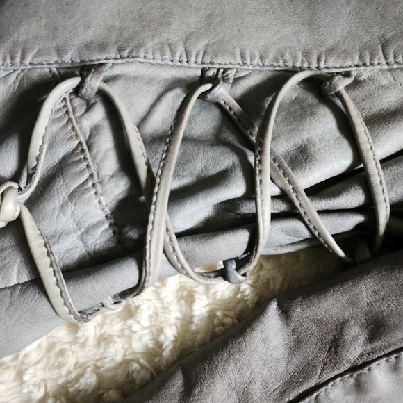 Danier leather Jacket - Picture 10 of 15